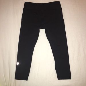 Girls Ivivva (Lululemon) Cropped Leggings